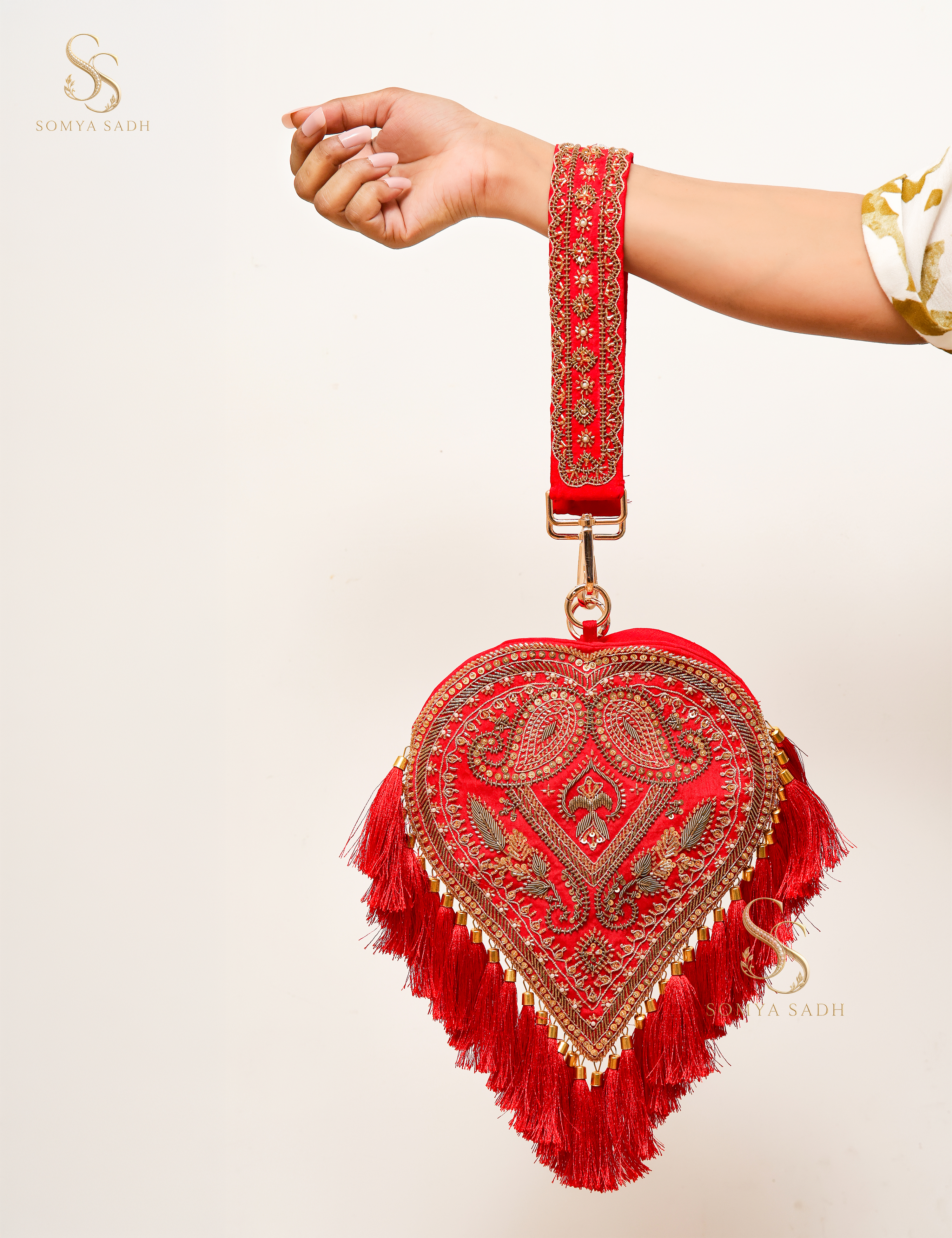 Gulnaar Scarlet Heart Potli, detail or alternate product view