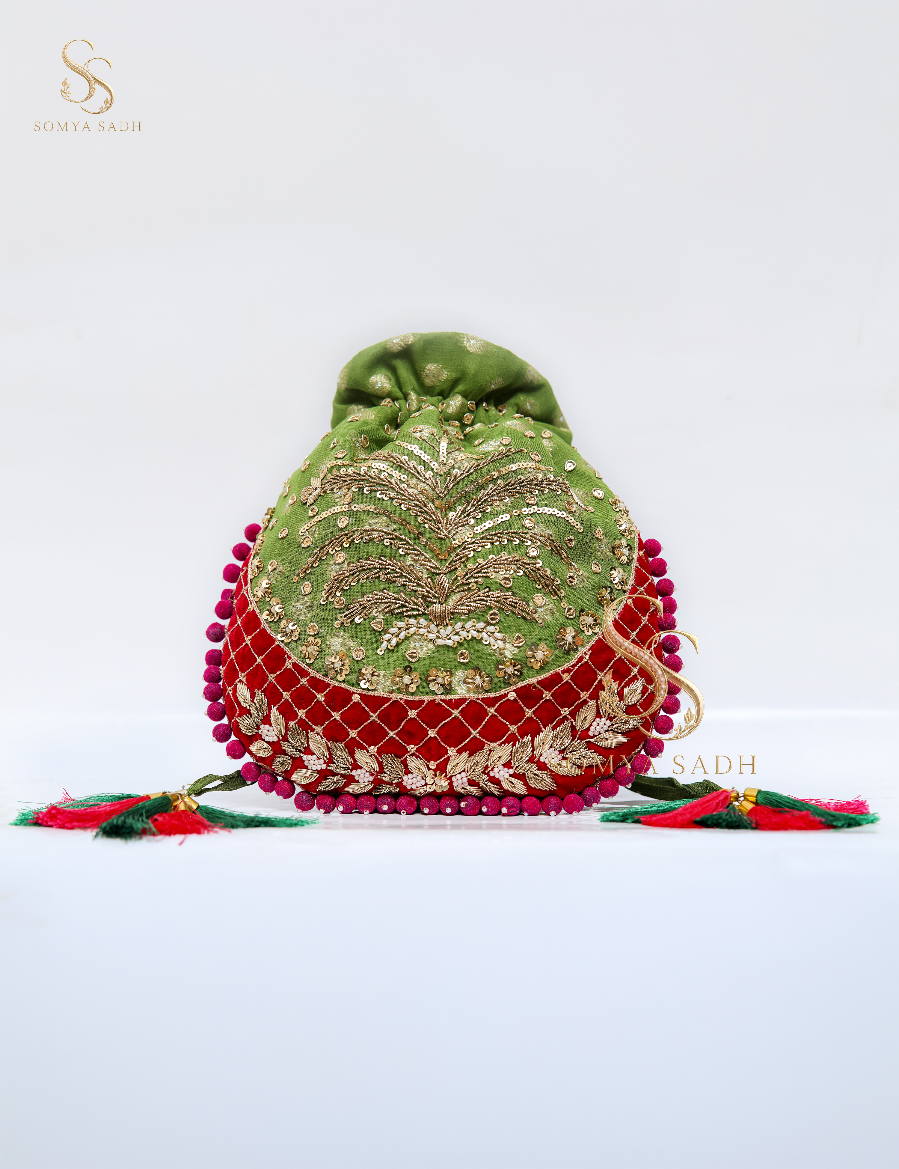Hariyali Crescent Potli, main product view