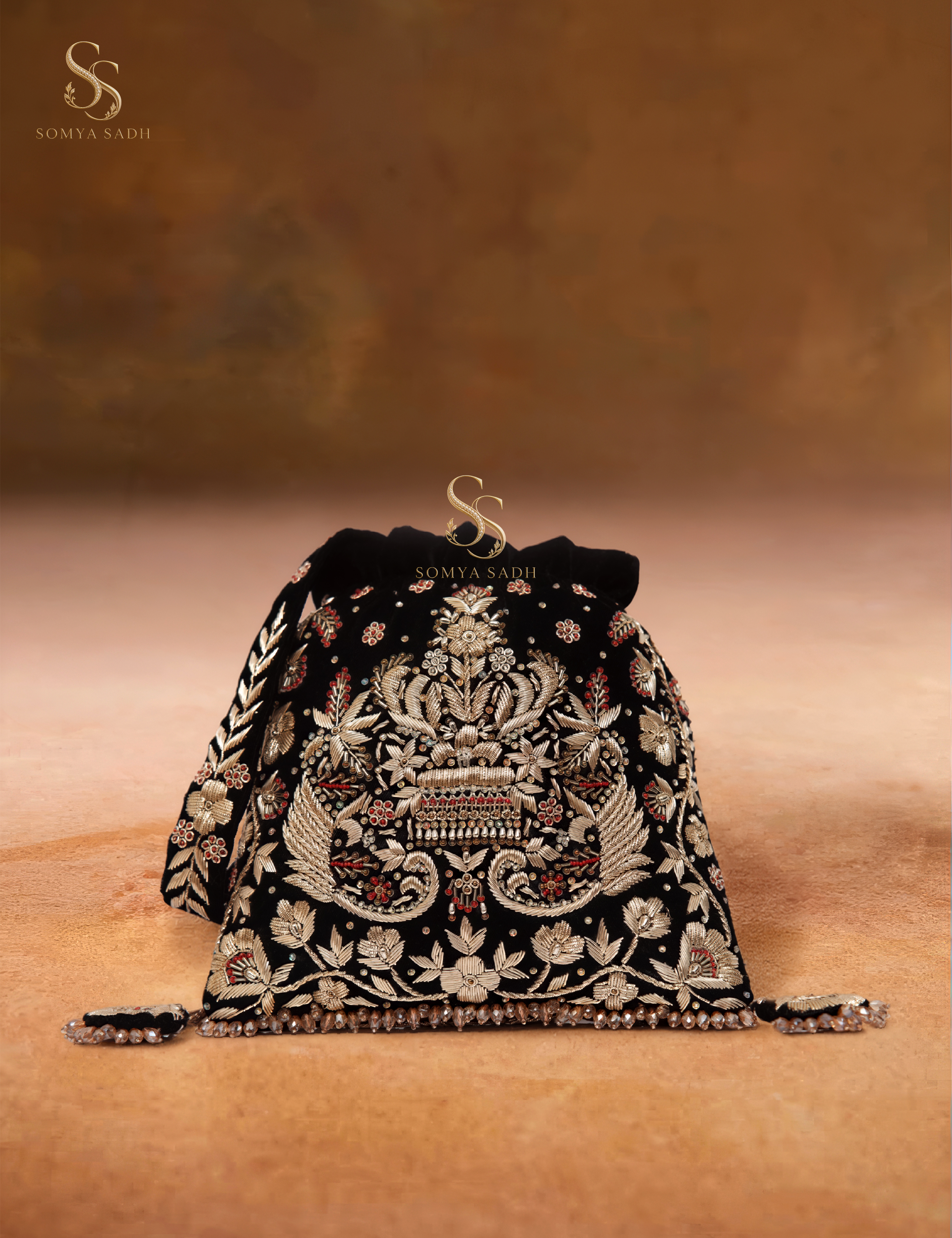 Shahi Siyah Crest Potli, detail or alternate product view