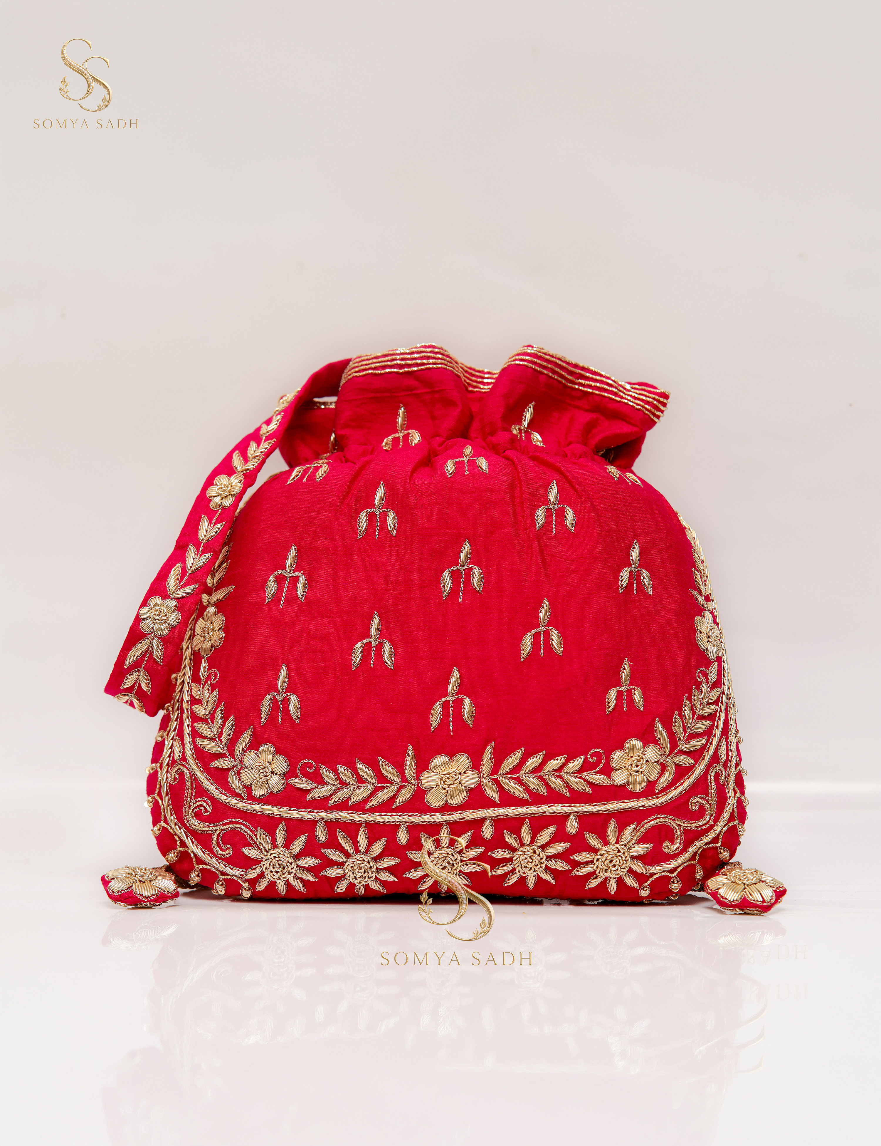 Surkh Sitara Red Potli, detail or alternate product view